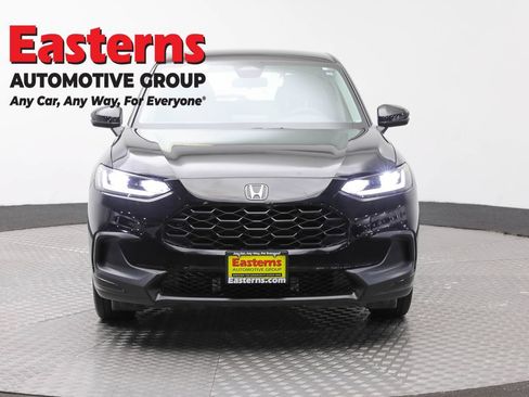 Used 2024 Honda HR-V LX image 2