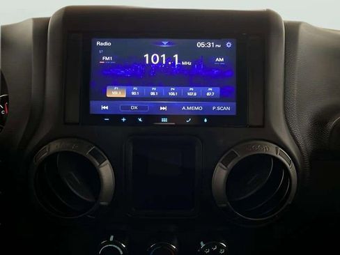 Used 2017 Jeep Wrangler Unlimited Sport w/ Connectivity Group image 46