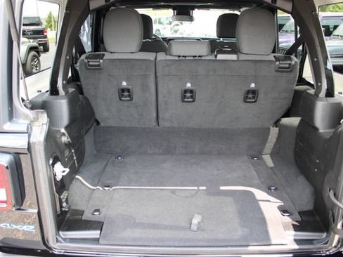 Used 2025 Jeep Wrangler Unlimited Sport S 4xe AWD/4WD image 39