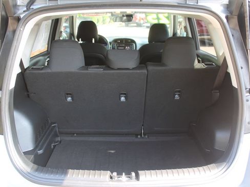 Certified 2025 Kia Soul LX w/ LX Technology Package FWD image 10