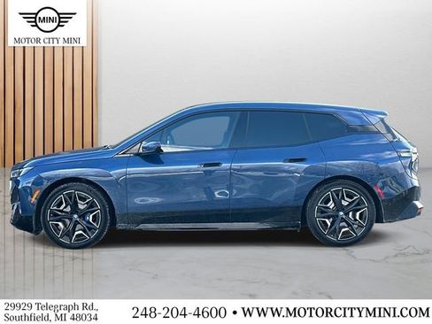 Used 2025 BMW iX M60 image 7