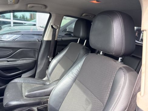 Used 2017 Buick Encore Preferred FWD image 8