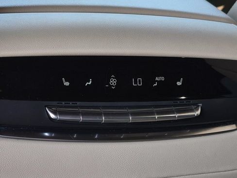 Used 2021 Cadillac Escalade Premium Luxury w/ Performance Package RWD image 26