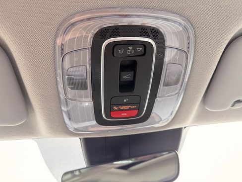 New 2025 Hyundai Elantra Limited w/ Cargo Package FWD image 21