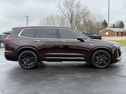 Used 2020 Cadillac XT6 Premium Luxury image 9