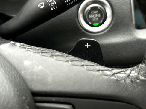 Used 2019 Cadillac XT4 Luxury image 37