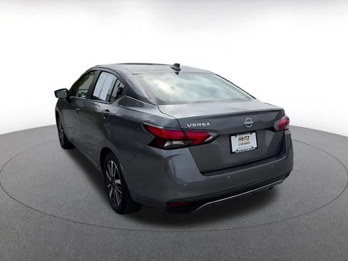 Used 2025 Nissan Versa SV FWD image 10