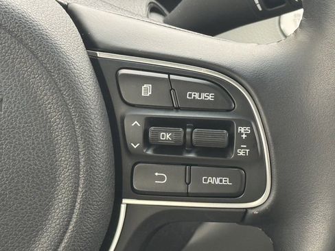 Used 2018 Kia Optima EX w/ Premium Package image 15