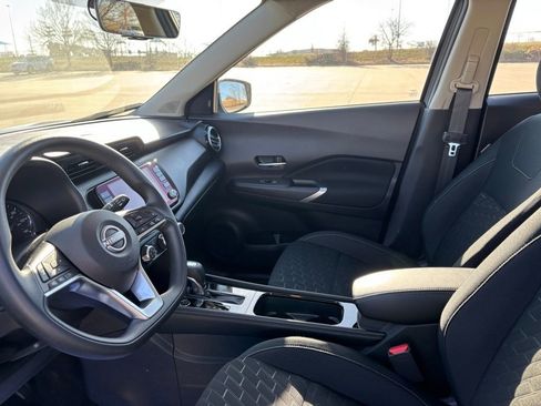 Used 2024 Nissan Kicks SV w/ Interior Electronics Package image 12