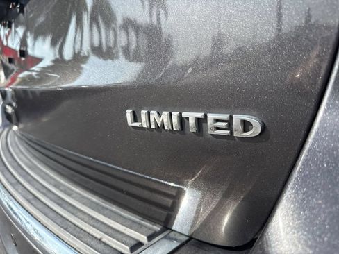 Used 2019 Jeep Grand Cherokee Limited w/ Luxury Group II AWD/4WD image 8