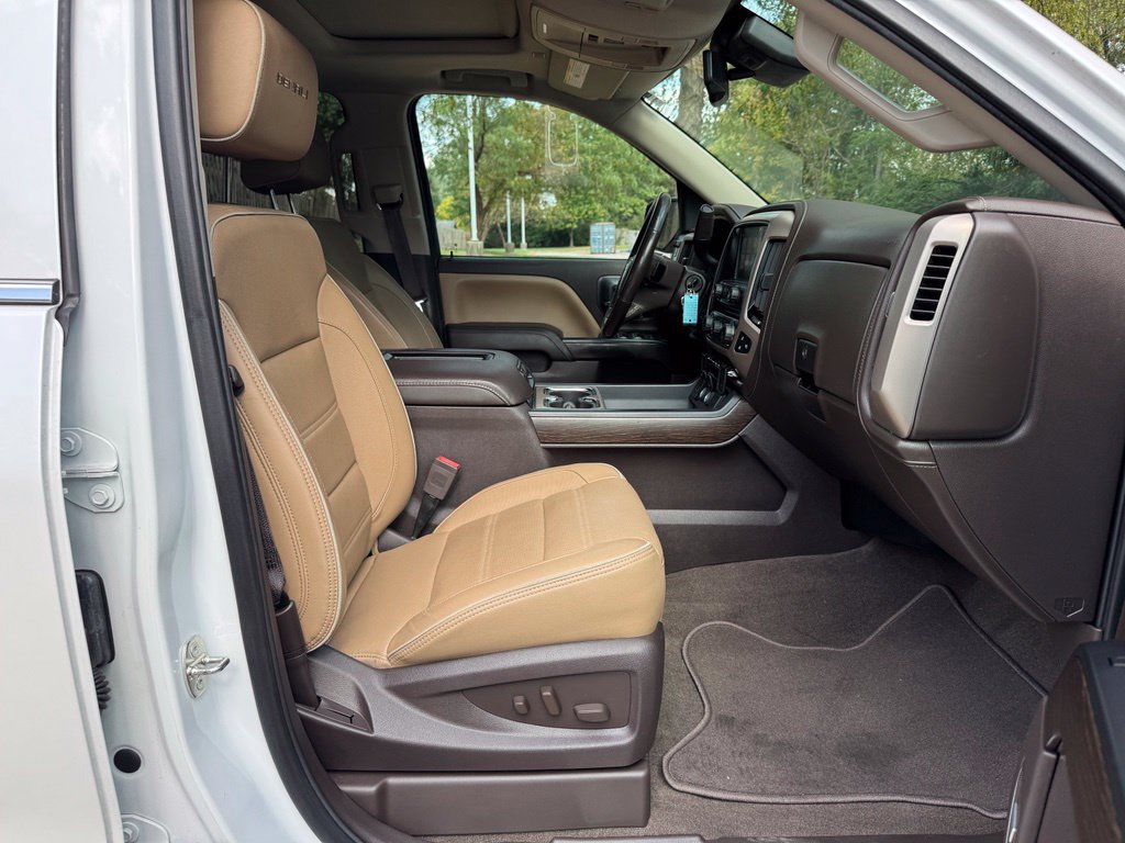 Used 2018 GMC Sierra 1500 Denali w/ Denali Ultimate Package AWD/4WD image 10
