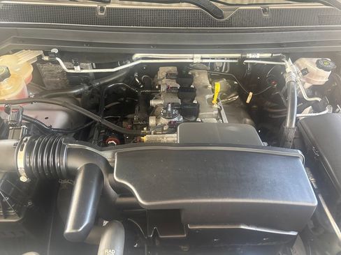 Used 2022 Chevrolet Colorado LT w/ Fleet Safety Package RWD image 28