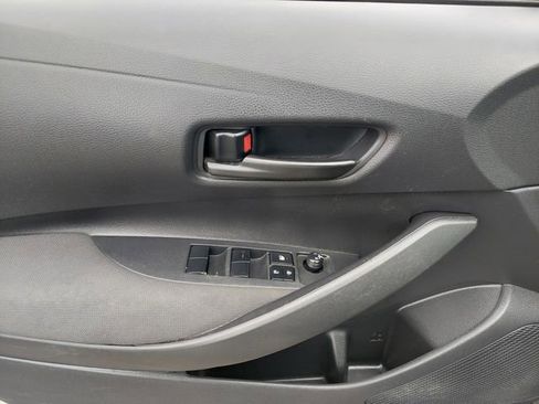 Used 2023 Toyota Corolla LE image 21