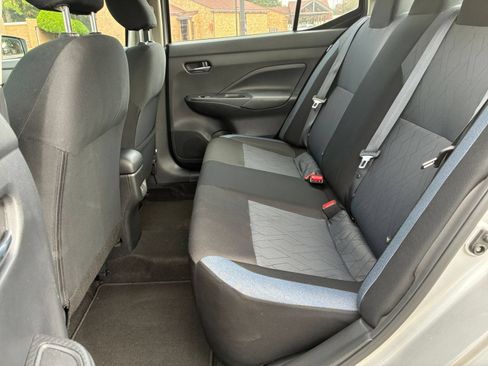 Used 2025 Nissan Versa SV FWD image 22