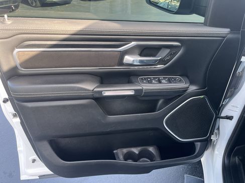 Used 2023 RAM 1500 Laramie AWD/4WD image 11
