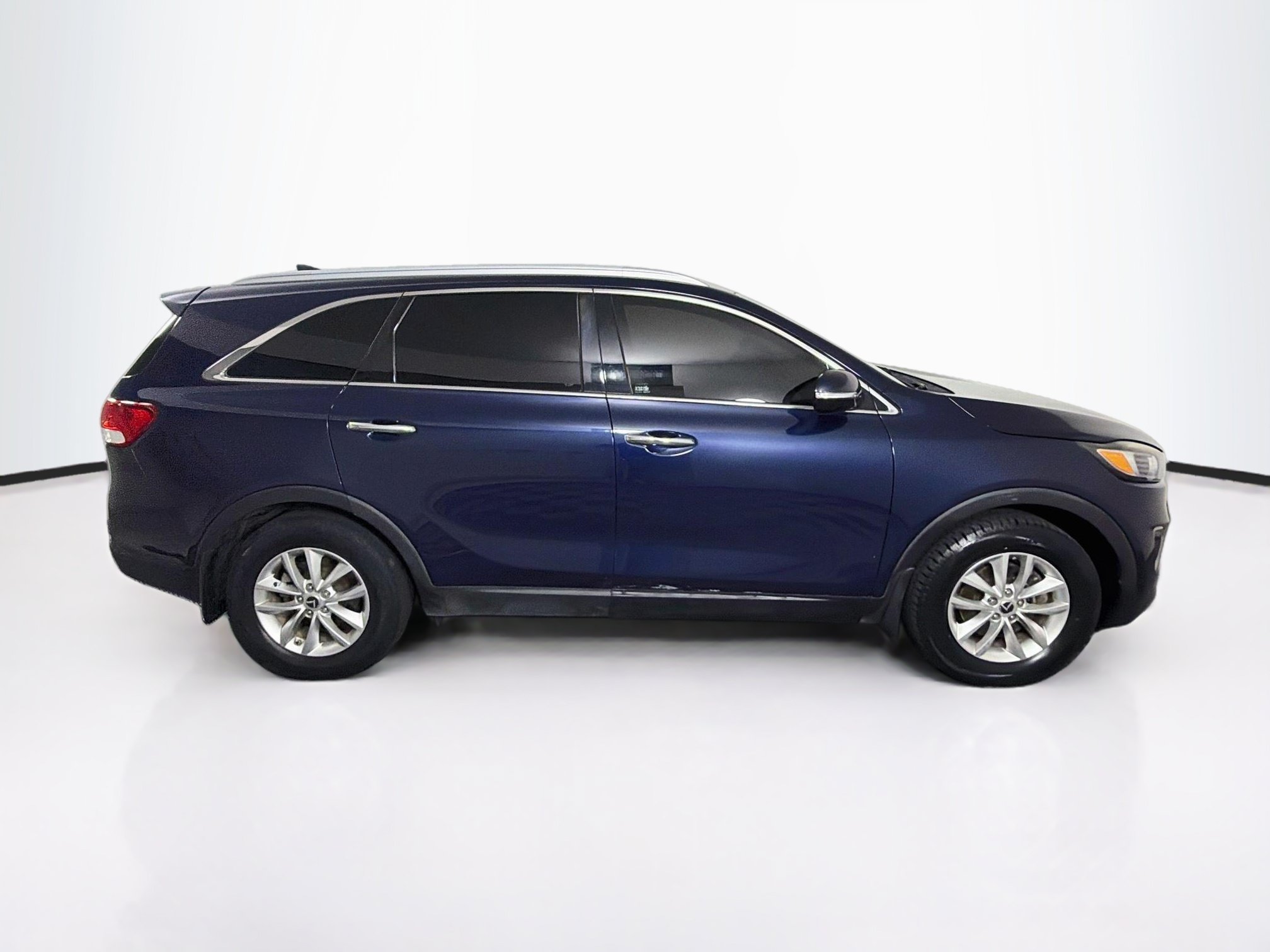 Used 2018 Kia Sorento FWD image 10
