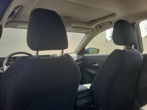 New 2026 Nissan Sentra SV w/ SV Convenience Package FWD image 15