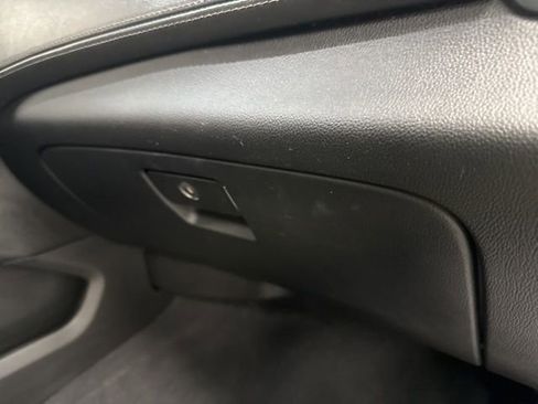 Used 2020 Chevrolet Suburban LT image 11