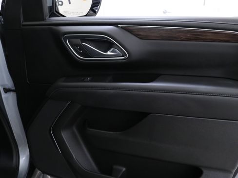 Used 2023 GMC Terrain SLT w/ Elevation Edition image 77