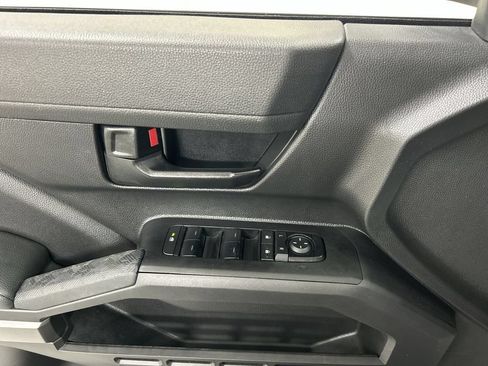 Used 2024 Toyota Tacoma SR5 AWD/4WD image 11