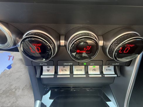 Used 2024 Toyota GR86 Premium RWD image 12