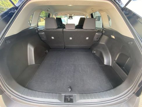 Used 2025 Toyota RAV4 LE AWD/4WD image 25