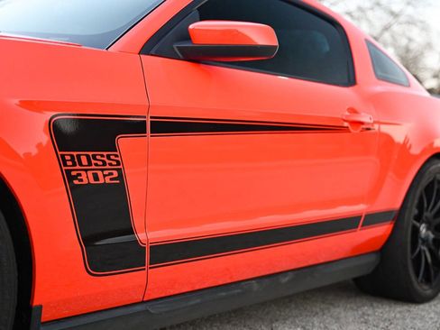Used 2012 Ford Mustang Boss 302 w/ Boss 302 Accessory Pkg image 23