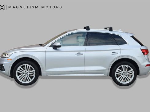 Used 2018 Audi Q5 Prestige AWD/4WD image 2