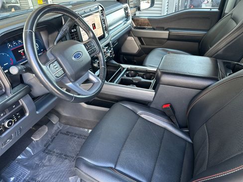 Used 2024 Ford F250 Lariat w/ Sport Appearance Package AWD/4WD image 11