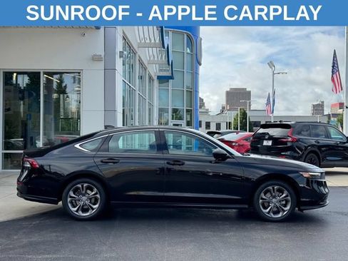 Certified 2023 Honda Accord EX image 2