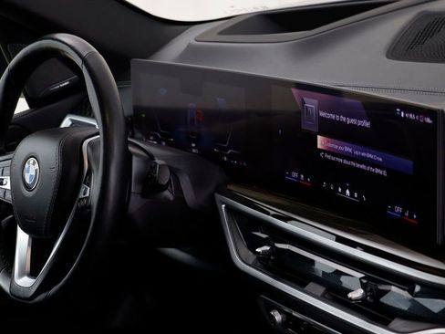 Used 2025 BMW X5 xDrive40i image 21