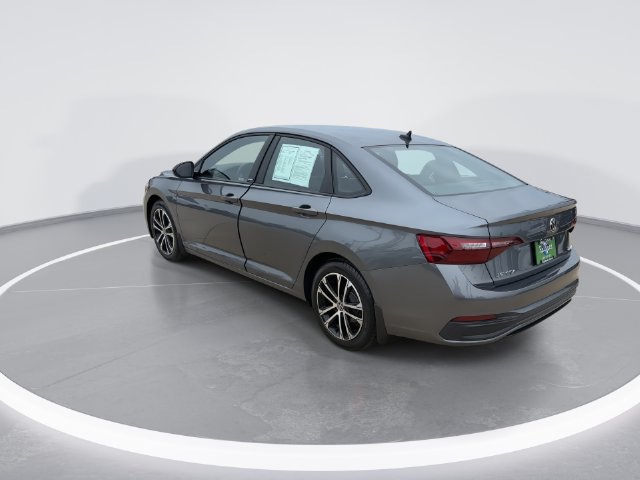 Used 2023 Volkswagen Jetta Sport FWD image 12