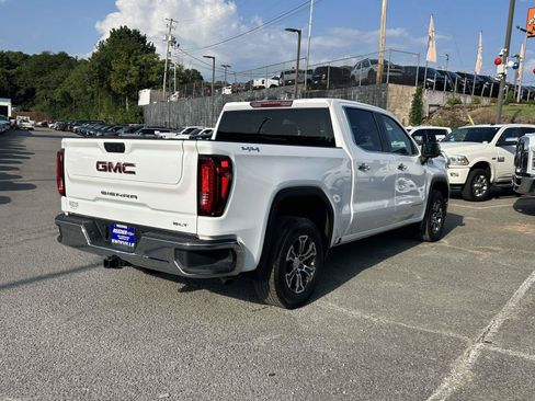 Used 2026 GMC Sierra 1500 SLT AWD/4WD image 7