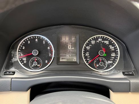 Used 2016 Volkswagen Tiguan R-Line FWD image 39
