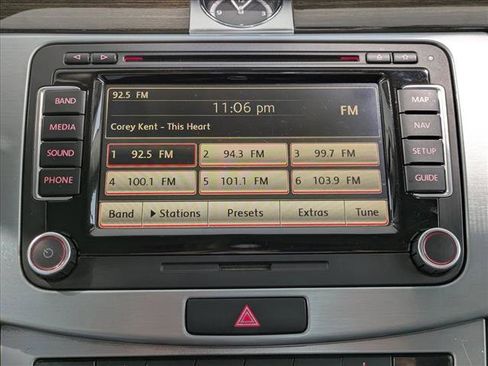 Used 2013 Volkswagen CC Lux image 11