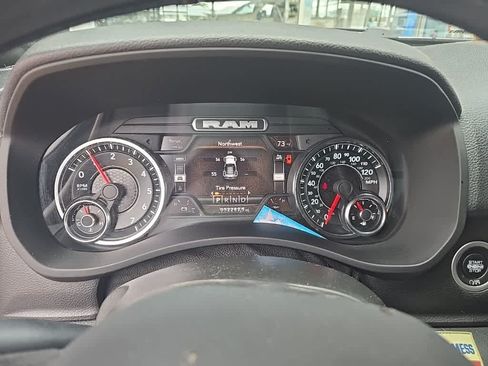 Used 2022 RAM 2500 Tradesman AWD/4WD image 11