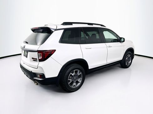 Used 2023 Honda Passport TrailSport image 9