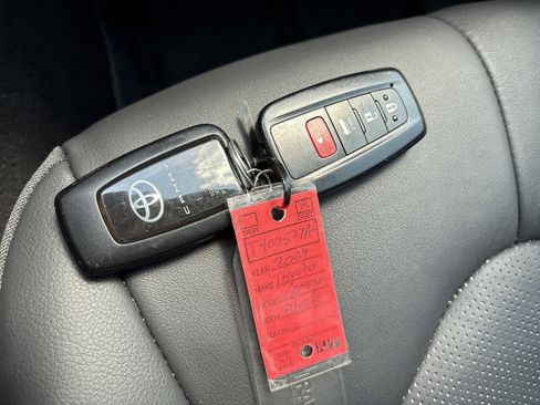 Used 2024 Toyota Camry XSE FWD image 37