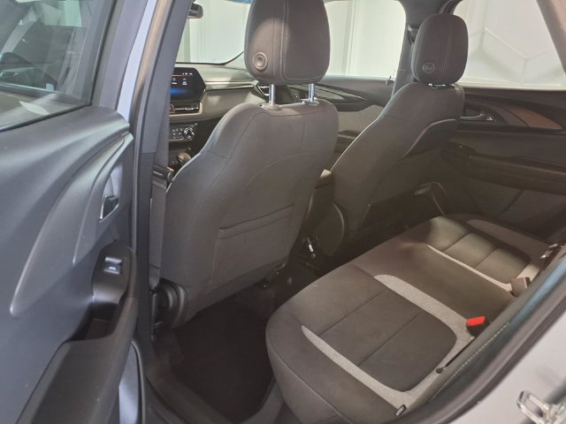 Used 2026 Chevrolet TrailBlazer LT AWD/4WD image 17