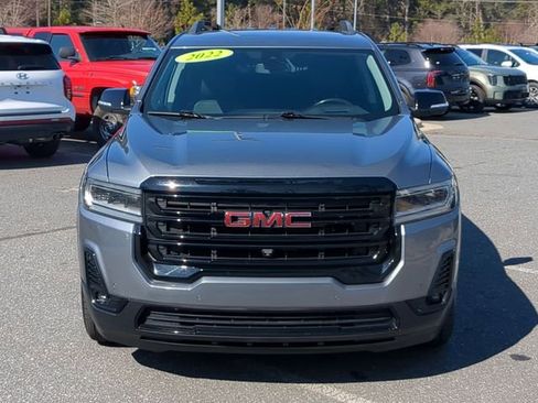 Used 2022 GMC Acadia SLT w/ Elevation Edition image 11