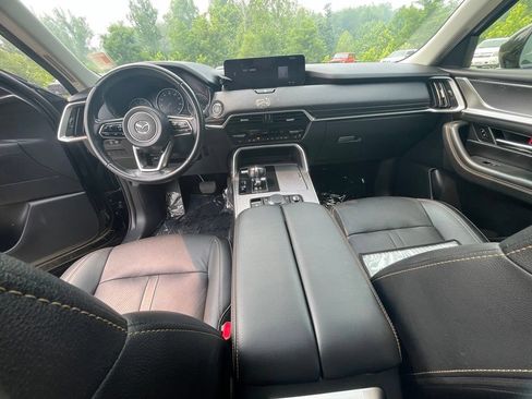 Used 2024 MAZDA CX-90 3.3 Turbo w/ Preferred Plus AWD/4WD image 3