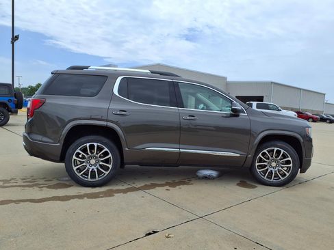 Used 2020 GMC Acadia Denali w/ LPO, Floor Liner Package AWD/4WD image 42