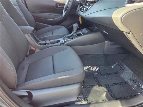 Used 2024 Toyota Corolla LE image 20