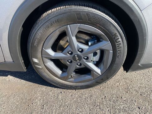Used 2025 Kia K4 LXS FWD image 29