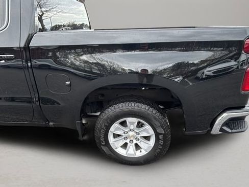 Used 2025 Chevrolet Silverado 1500 LT image 34