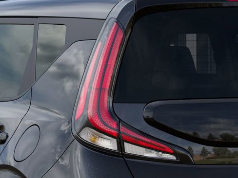 New 2025 Kia Soul LX w/ LX Technology Package image 11