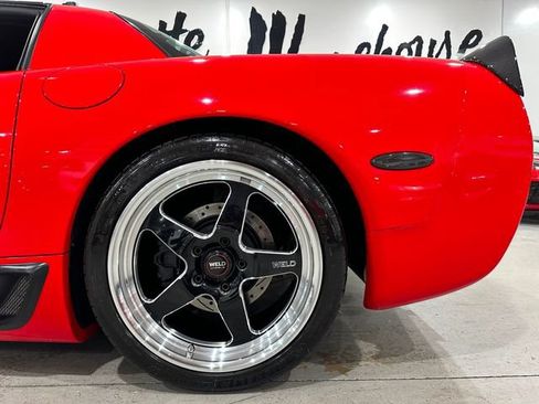 Used 2003 Chevrolet Corvette Z06 w/ Memory Package, 3 Drivers RWD image 25