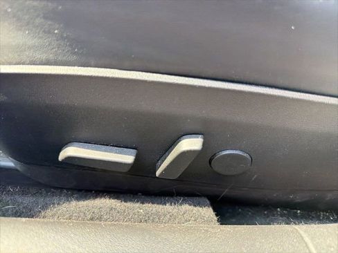 Used 2018 Tesla Model 3 Mid Range image 18