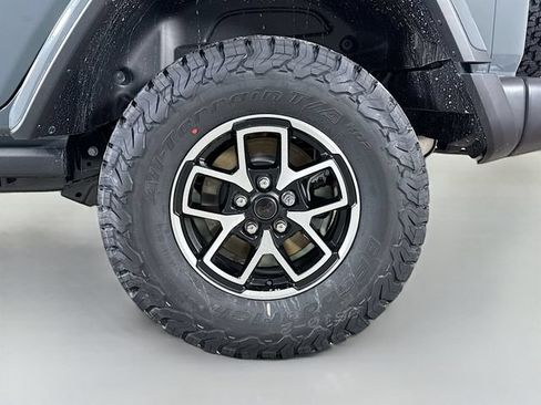 New 2026 Jeep Wrangler Unlimited Rubicon AWD/4WD image 29