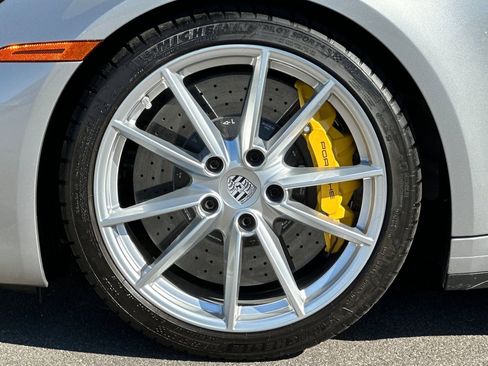 Used 2024 Porsche 911 Carrera S RWD image 44
